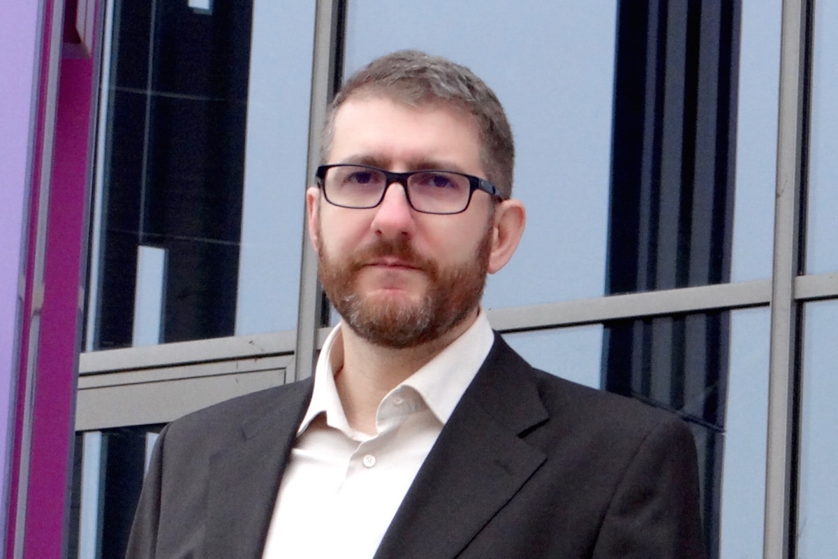 Oscar Longares Pérez